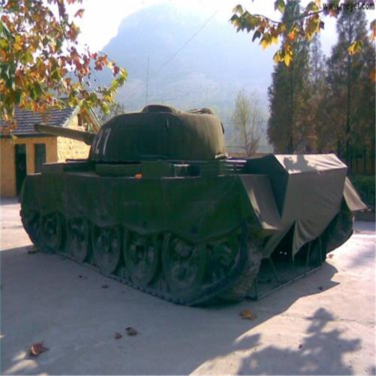 兴业大型充气坦克